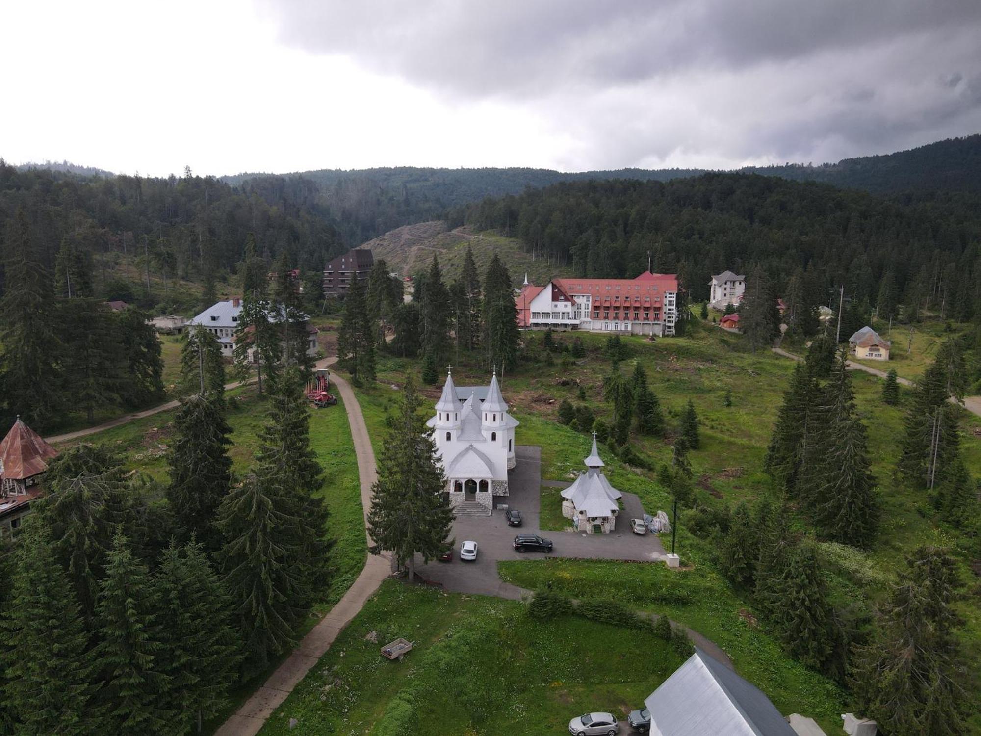 Hotel Iadolina Stâna de Vale Extérieur photo